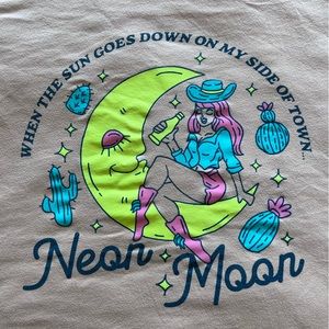 Large “Neon Moon” tshirt